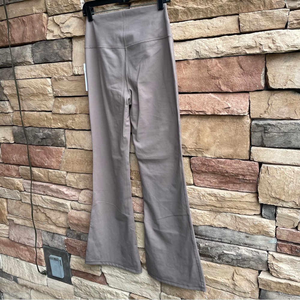 Yogalicious Lux mocha hi rise flare leggings Women Large NWT - Picture 10 of 12